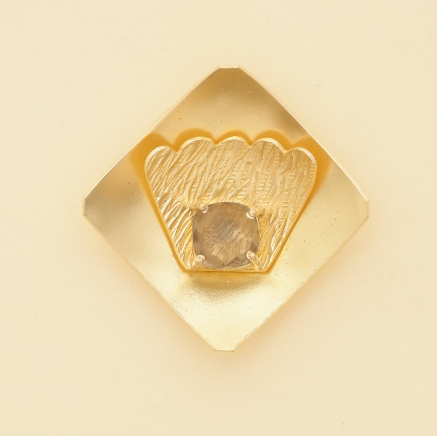 Raaga -Sea Shell Earring