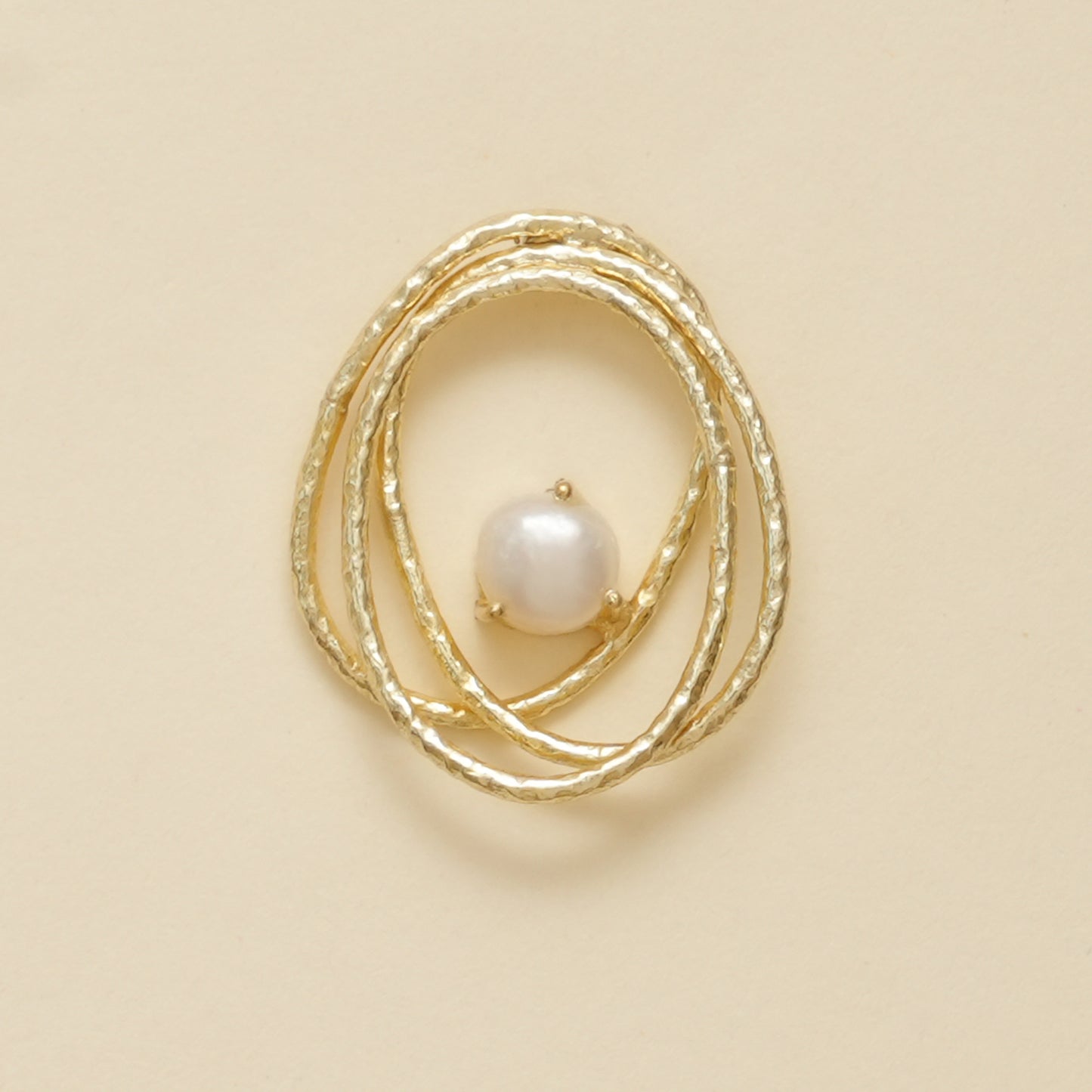 Aurora- Pearl Nest