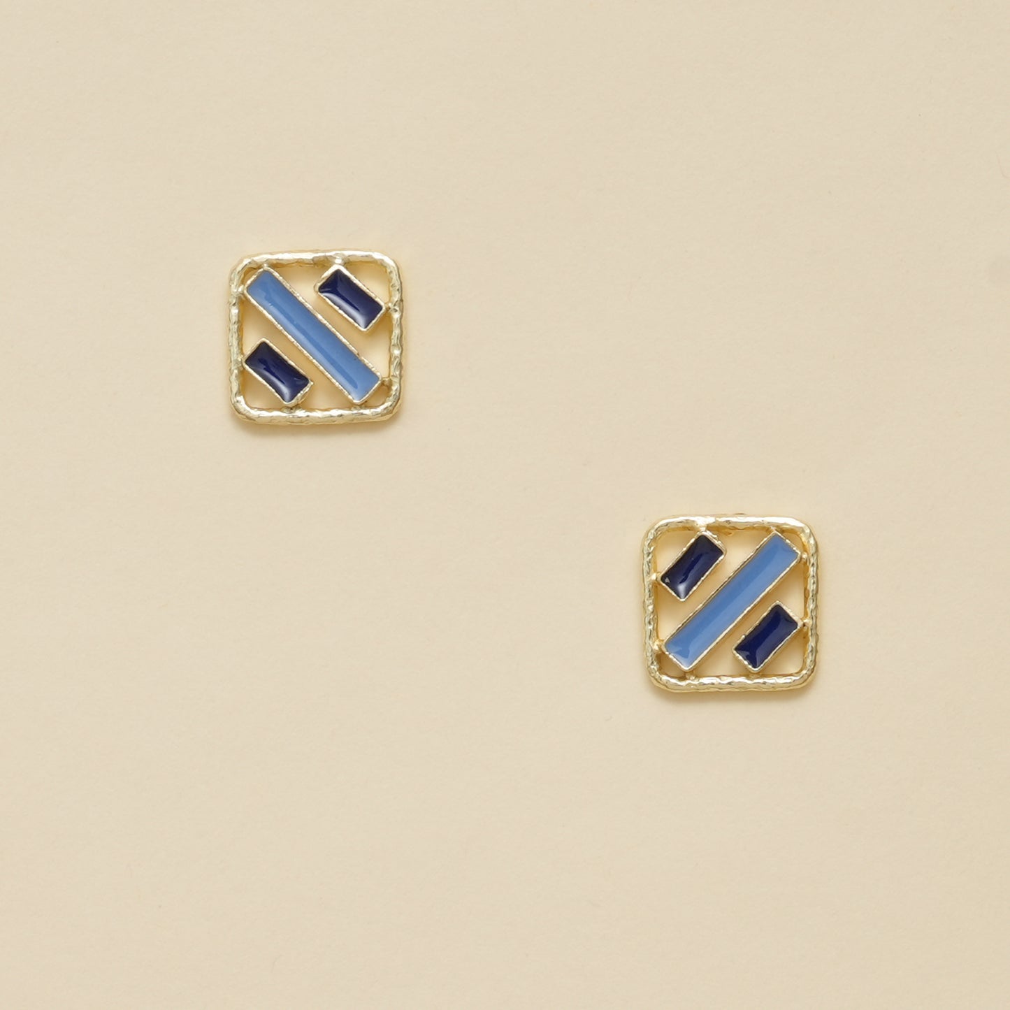 Tarang – Neel Tarang Studs