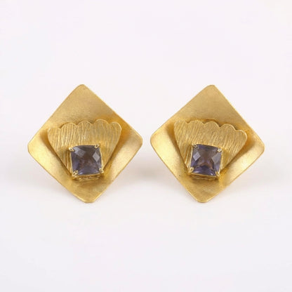 Raaga -Sea Shell Earring